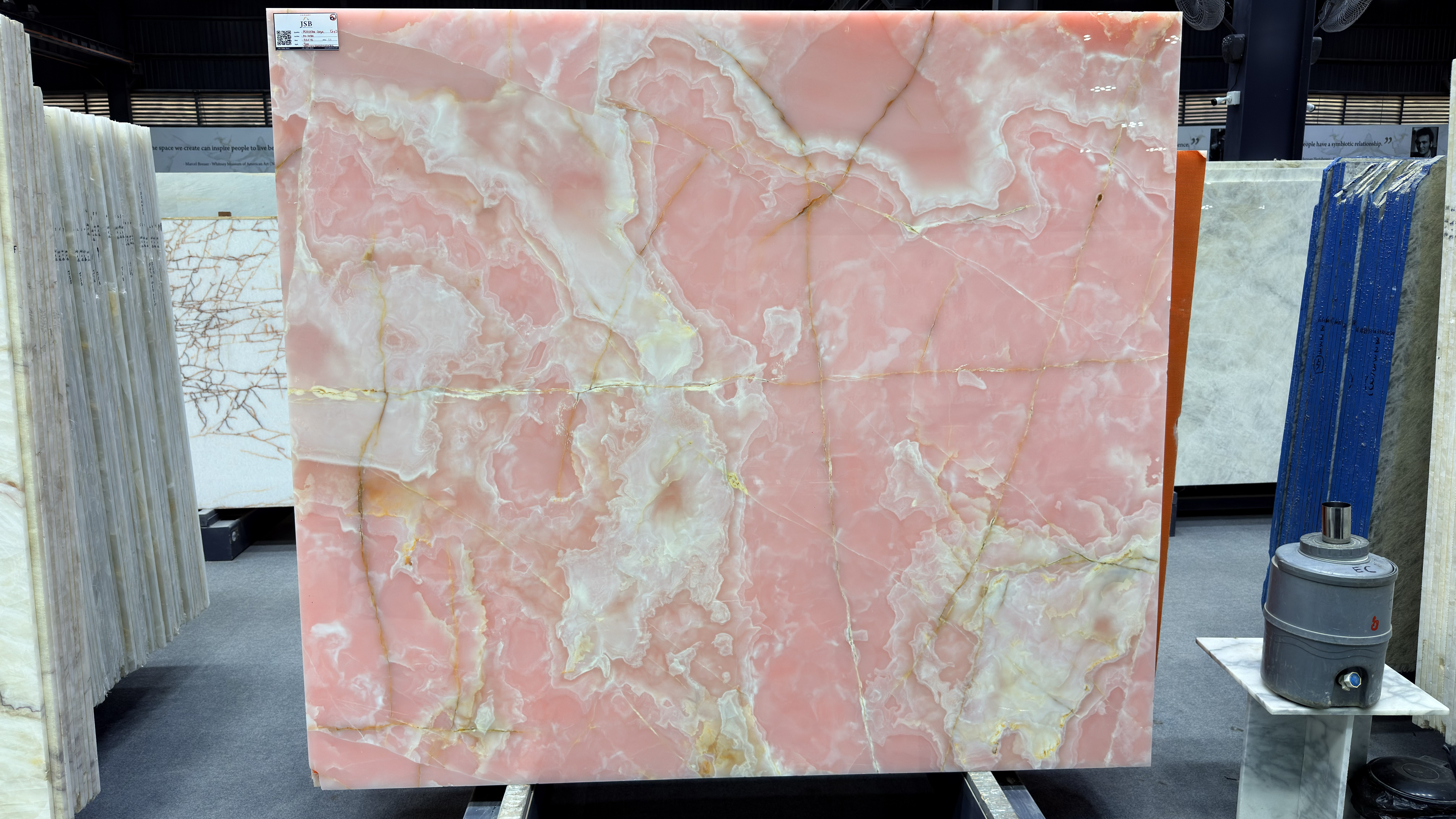 Persion Onyx